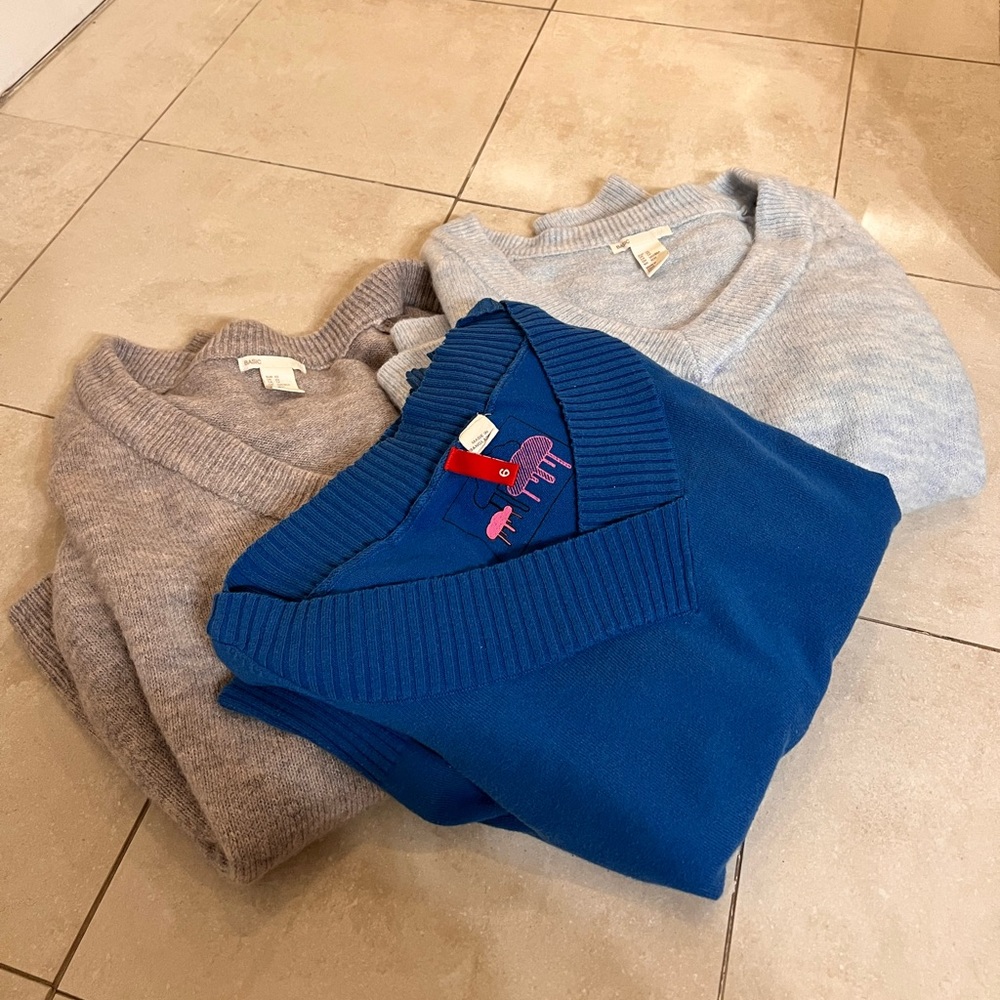 THREE H&M Sweaters together as a set. Women size XS